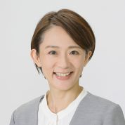 久世　和奈