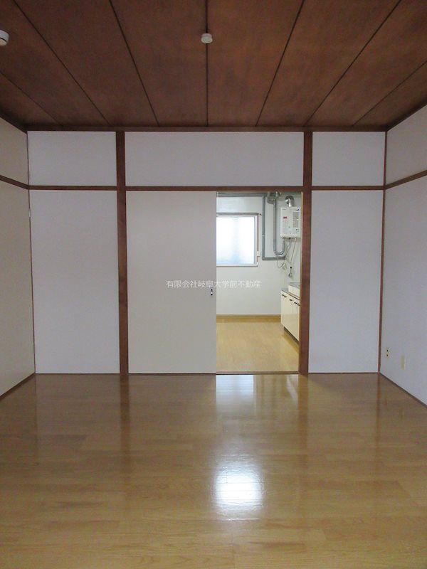 大学前マンション 居室※写真は202