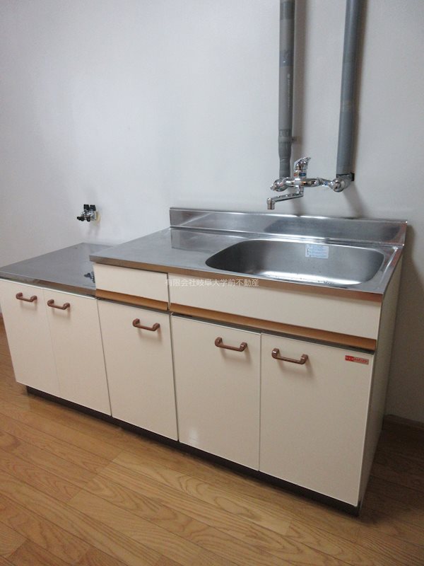 大学前マンション キッチン、2口コンロ設置可能※写真は202