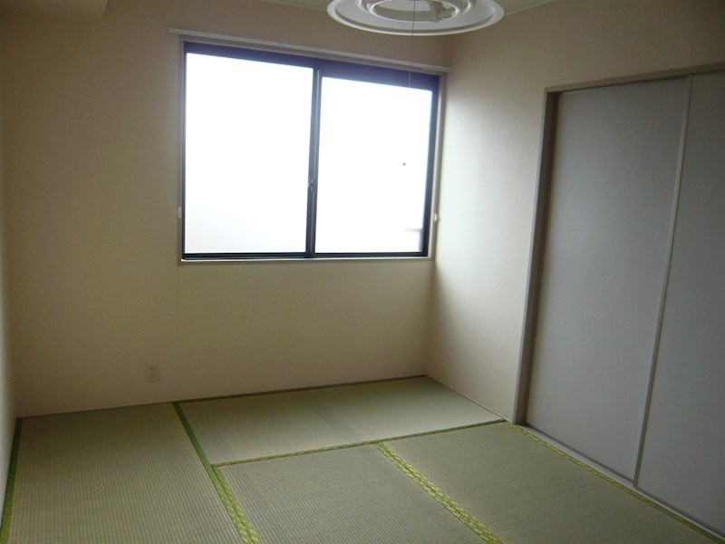 セジュールK's ⑧和室