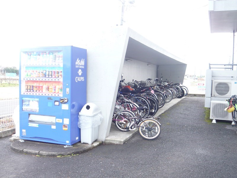 スクエア２５ 駐輪場