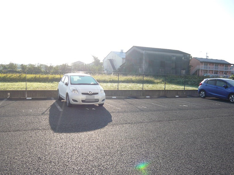 G・EXCEED 駐車場