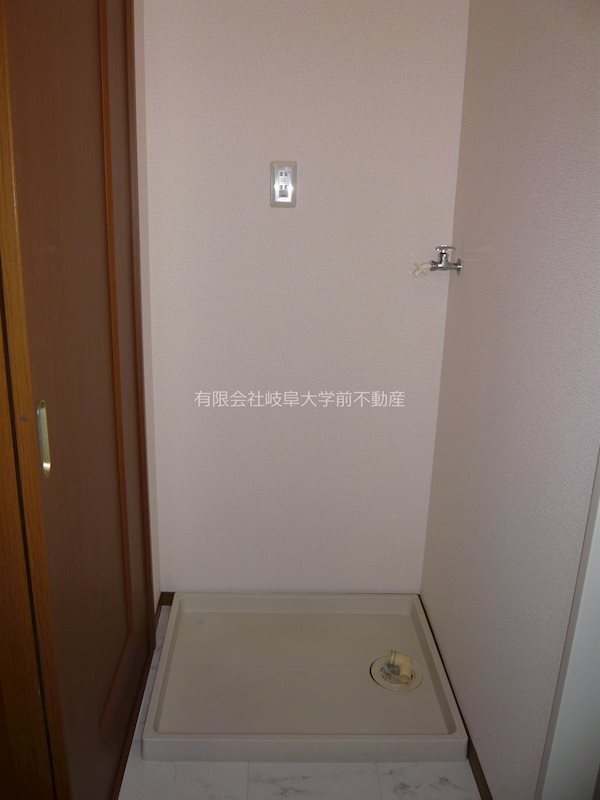 Granfort 洗濯機置き場※写真はA201