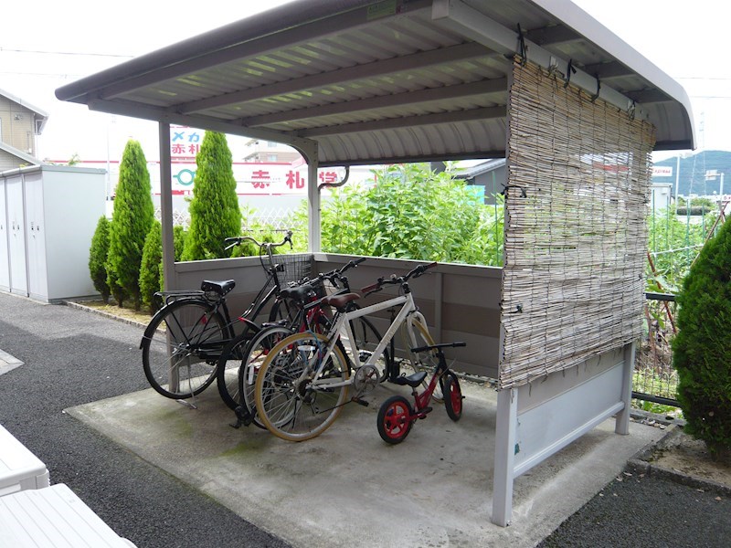 Granfort 駐輪場
