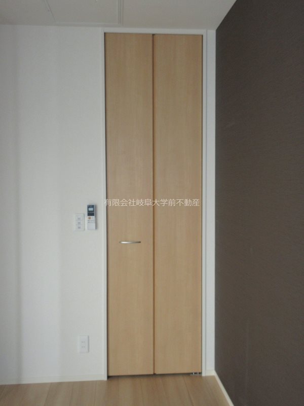 セジュールMNH WIC※写真は203