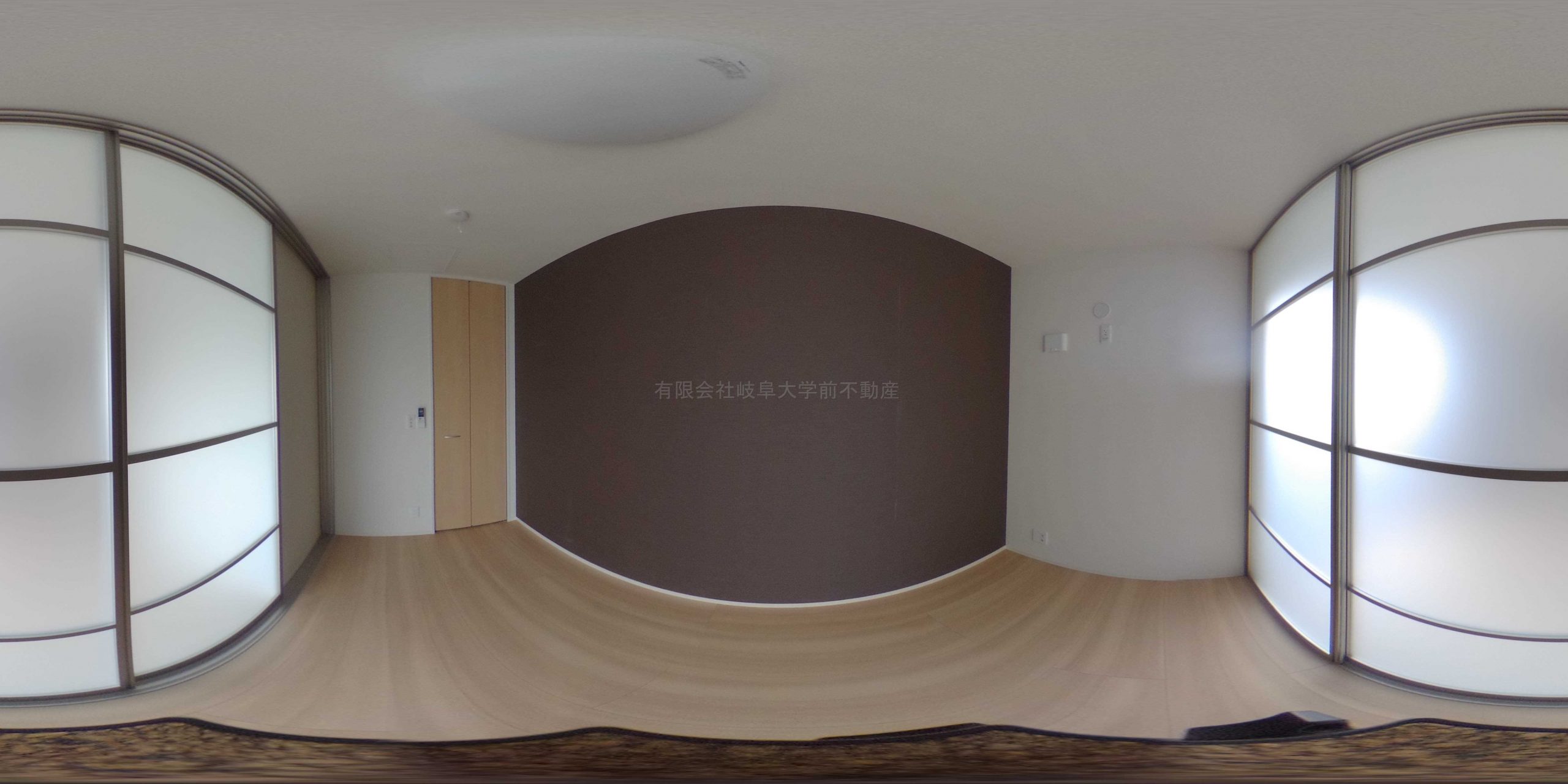 洋室※写真は203