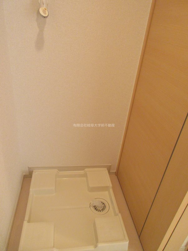 メゾンアンジュ 洗濯機置き場※写真はA101