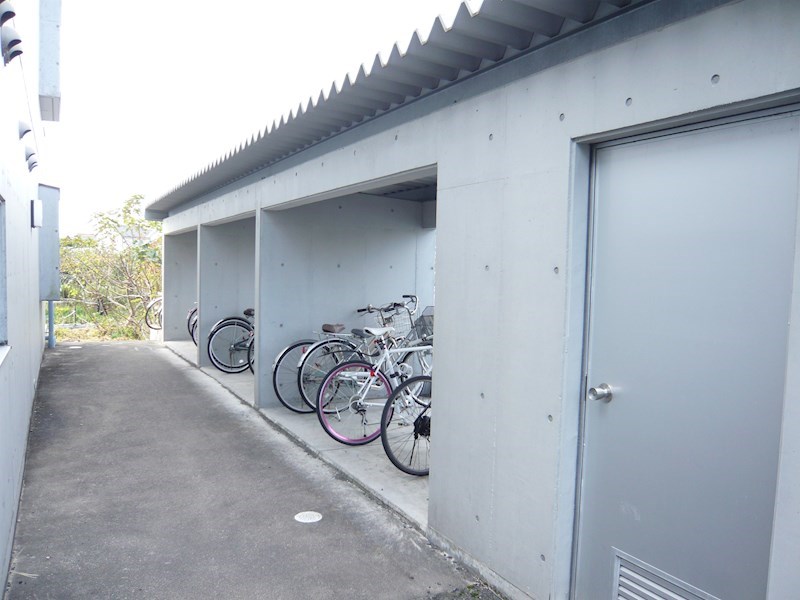 アルフォレスト折立 駐輪場