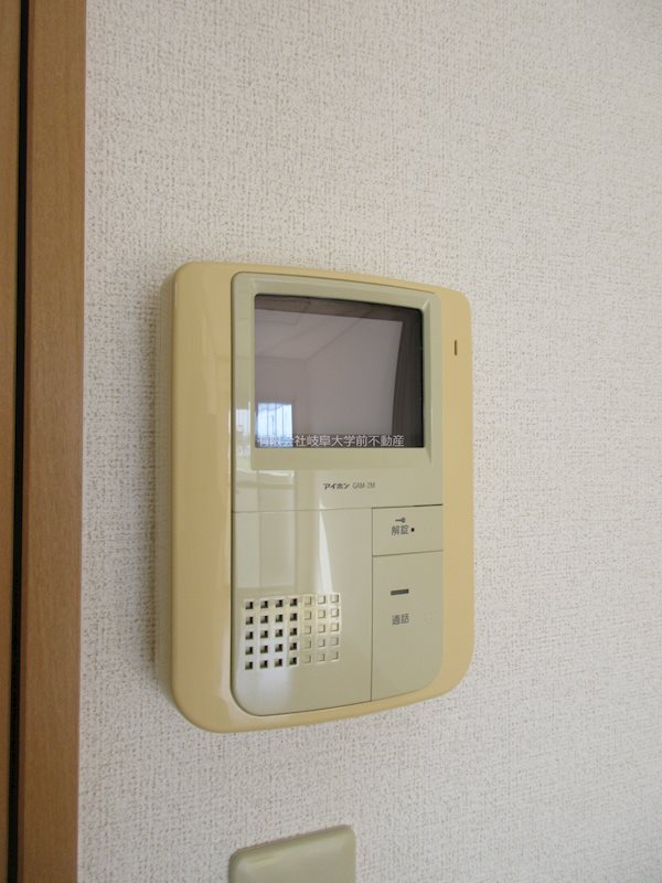 プラウ正木 TVインターホン※写真は103