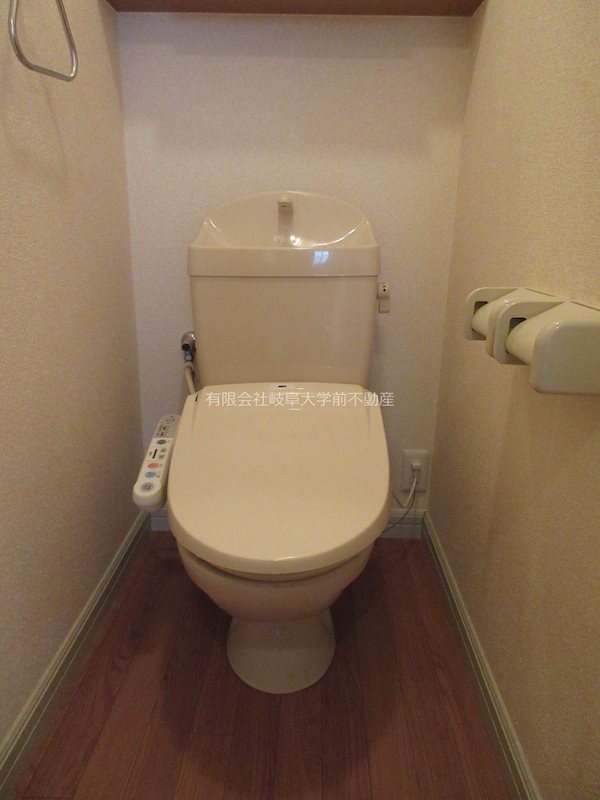 ヴァンベール暁 トイレ※写真は102
