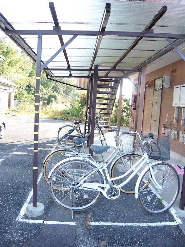 アンデルセン １・２号棟 駐輪場