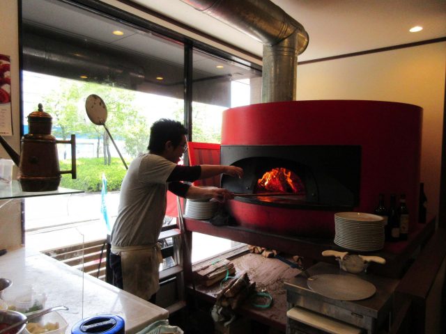 ピッツェリア【Pizzeria sorgente】