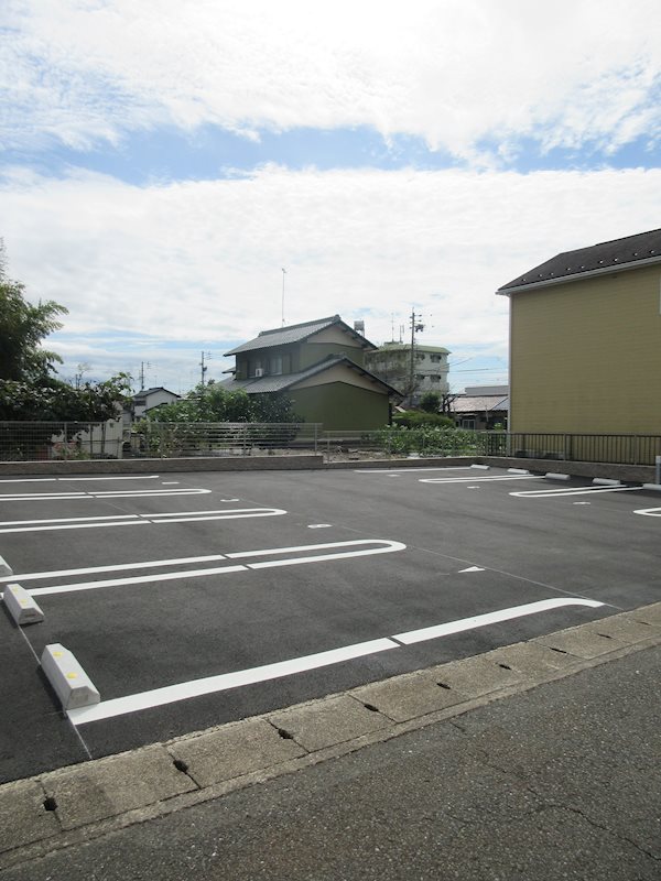 Green Stream 黒野 駐車場
