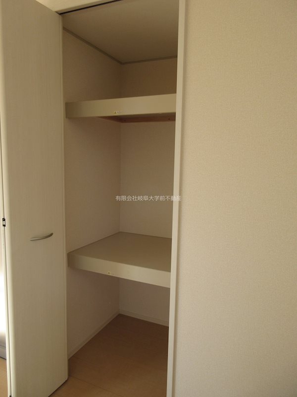 ノーブルネサンス 収納