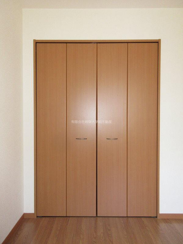 シャルフⅡ 収納