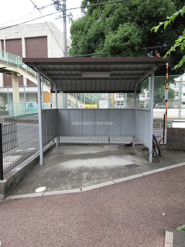 ライツ その他