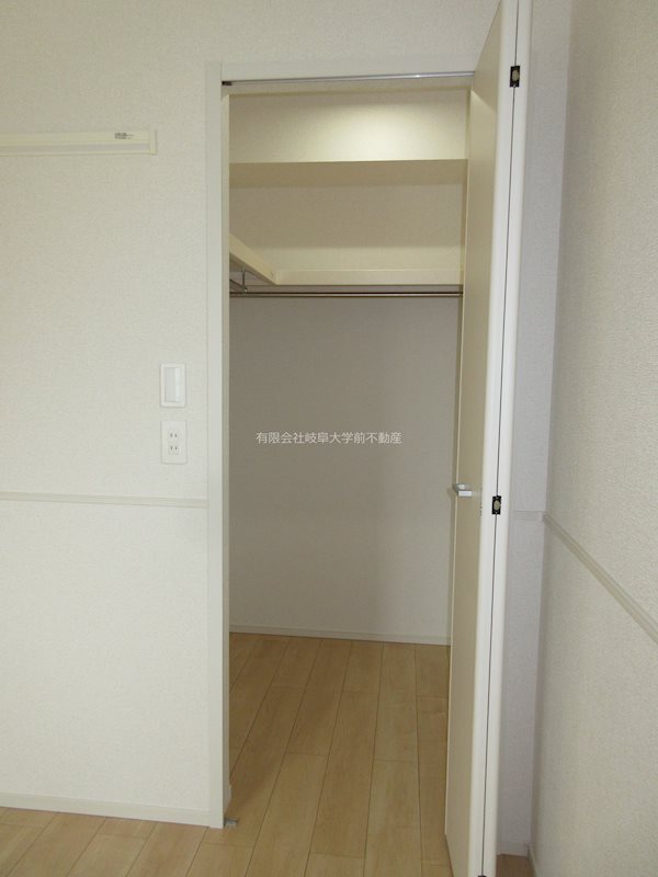 パークハイムノリタケ 収納