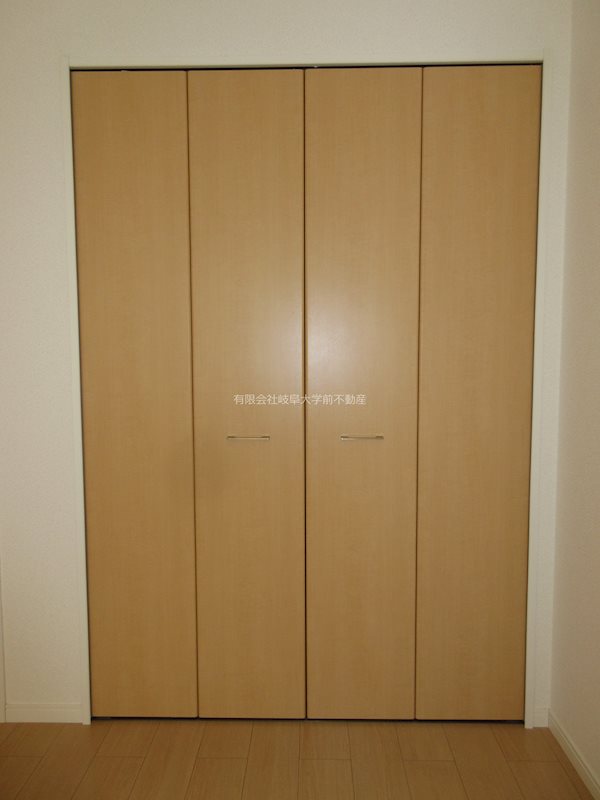 エクセレント2012 収納