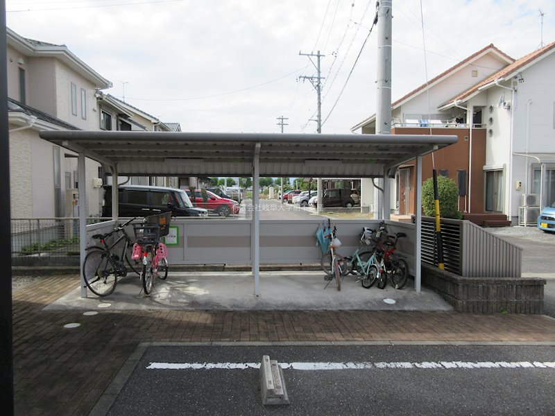 アジュール その他