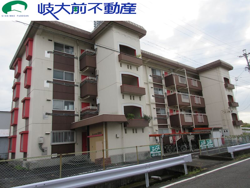 シャルム岐阜 外観