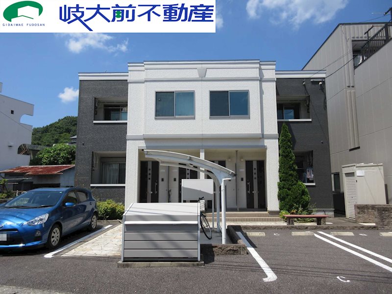 WITH 外観