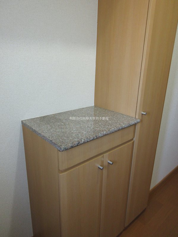 ミモザ 収納